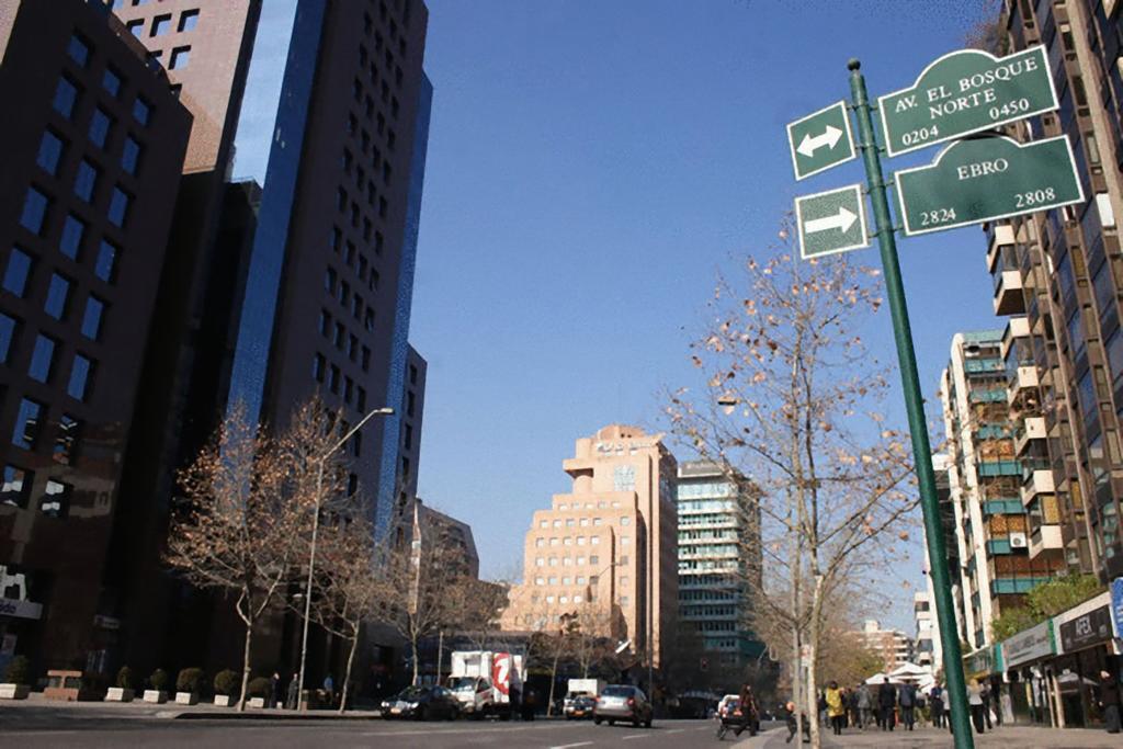 Rent A Home Bosque Norte Сантьяго Екстер'єр фото