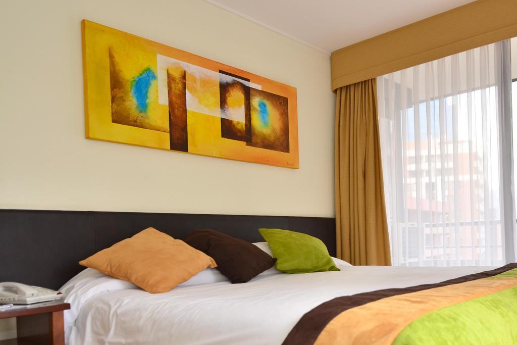 Rent A Home Bosque Norte Сантьяго Екстер'єр фото